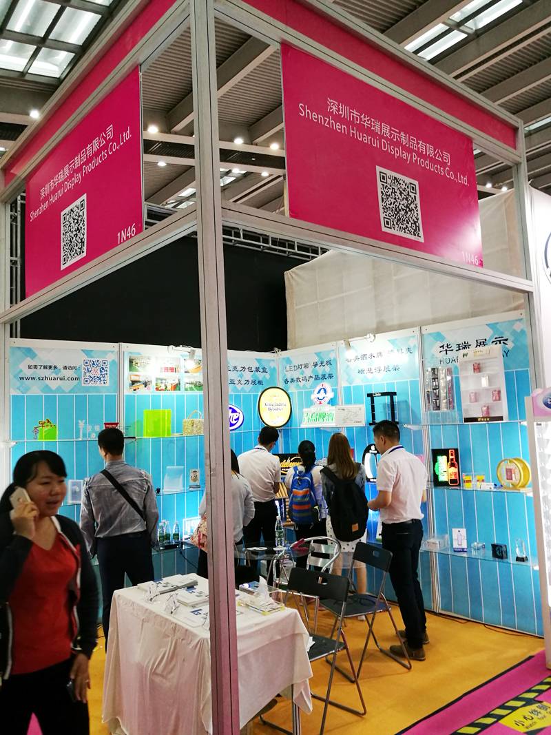 On April 25-28, 2017, the 25th China (Shenzhen) International Gift, Craft, Watch and Home Products Exhibition was held on-site